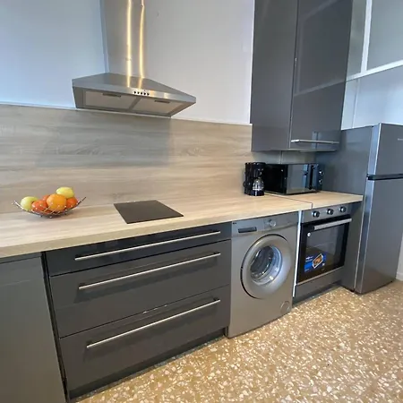 Grand T2 Pres De La Avec Parking Prive - Fr-1-833-20 Canet-en-Roussillon